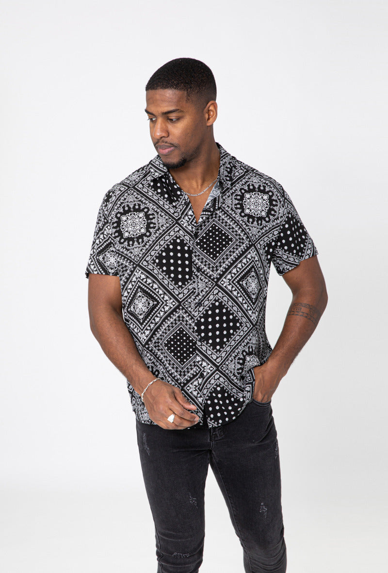 Chemise a motif manches courtes